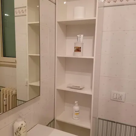 Apartment Incantevole Con Patio Florence